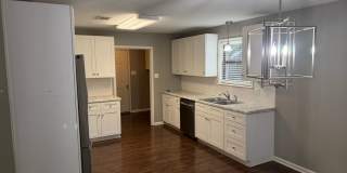 3 Bed 2 Bath Home Gallery 8