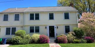Beautiful single family house in a prime location in Newton Gallery 23