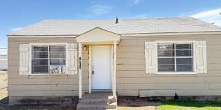 2bed/1 Bath - Available May 2bed/1 Bath - Available May Gallery 1