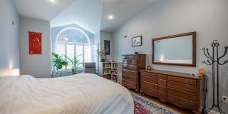 2217 LEAGUE Street Gallery 27