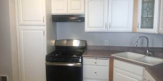 Updated and rent ready...450 Hamilton, Wood River Updated and rent ready...450 Hamilton, Wood River Gallery 8