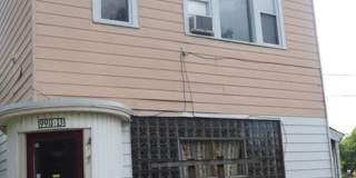 9911 W 143rd Street Gallery 1