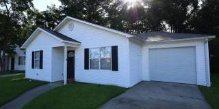 1727 Largo Circle Gallery 1