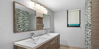 1120 Homewood Boulevard Gallery 16