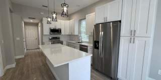 Completely remodeled 4 Bedroom 3 Bath single home in the main Village of Celebration Gallery 11