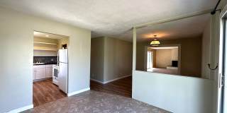 Cutest 3-Bedroom House with Covered Back Patio + Bonus Storage/Office! Gallery 3