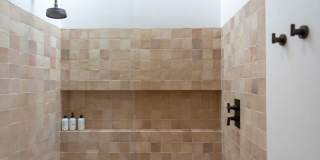 Fully Furnished Luxury Retreat in Pierpont! Gallery 25