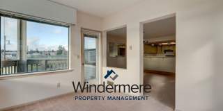 2BR/2BA Condo Overlooking the Bay - Water/Sewer/Garbage included! Gallery 14