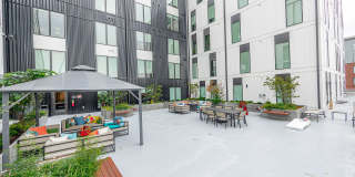 Vera on Broad Gallery 24