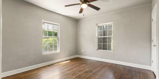 House Available for Rent! Gallery 39