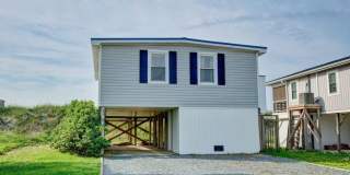 2 Bedroom, Pet Friendly, Ocean View Cottage with Elevated Deck- Off Season Rental Gallery 1