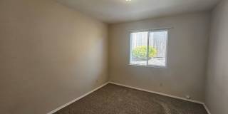 Light & Bright 3-Bedroom House in Ravenwood Subdivision Coming Available Early May! Gallery 22