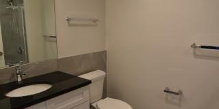 3833 N Broadway Gallery 197