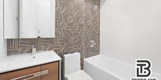 104 Graham Gallery 4