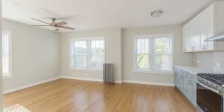 5208-14 N. Damen / 2000-10 W. Foster Gallery 38