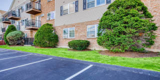 Saunders Crossing Gallery 23