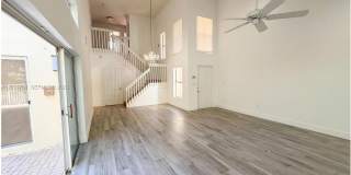 1145 W Lake St Gallery 4