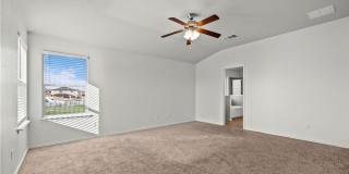 GORGEOUS 4-bedroom 2.5 bathroom house in The Landing at Clear Creek! Gallery 13