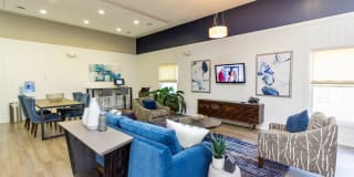 Lake Johnson Mews Gallery 13