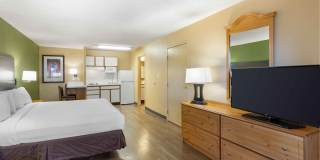 Select Suites Denver - Cherry Creek Gallery 3