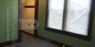 2353 Adams Avenue Gallery 17