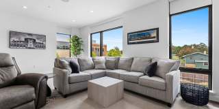 Luxury 3 Story Condo in Exclusive Titletown District Gallery 20