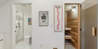 527 BROWN Street Gallery 31