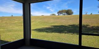 Pet Friendly Home in Southern Ridge Gallery 32