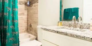 Room in 3 Bedroom Home in Atlanta Gallery 5
