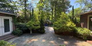 Large Lakefront Home Minutes from Downtown Greenville! Gallery 25