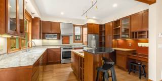 Charming Ravenna home with 5 bedrooms, 4 bathrooms Gallery 9