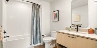 Avenue 34 Gallery 20