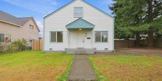 Tacoma Home with Huge Fenced Yard on Double Lot Gallery 1