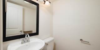 3807 N 30th Street Gallery 18