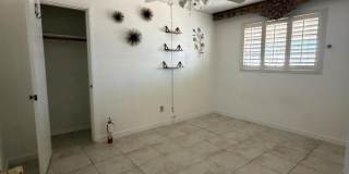 8619 N 30TH Drive Gallery 14