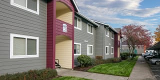 Creekside Apartments Gallery 23