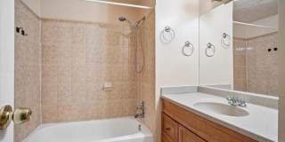 9404 MIRROR POND Drive Gallery 35