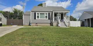3912 Pine Avenue Gallery 1