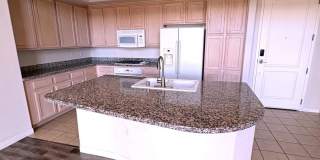 Beautiful, 2 story penthouse loft at the Manhattan condos on the south strip. Gallery 3