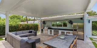 2210 NE 34TH Court Gallery 38