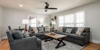 325 League Street S Gallery 1