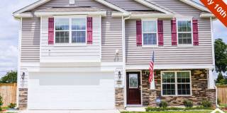 Spacious Home w/Open Living, Fireplace, Fenced Yard & Solar Panels Gallery 1