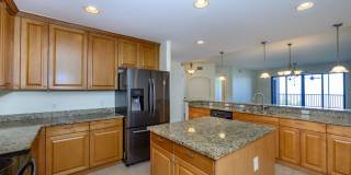 PET FRIENDLY UNFURNISHED ELEVATED PENTHOUSE LIVING WITH PRIVATE ELEVATOR Gallery 21