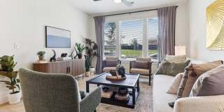 The Brentwood Gallery 8