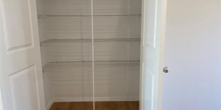 515 Jackson Avenue Gallery 7