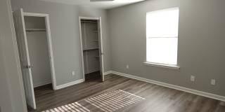 401 Hayley Court Gallery 27