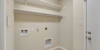 428 KINGS WAY Gallery 22