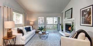 Signature Pointe Gallery 6