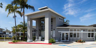 Ava Newport Gallery 21