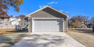 934 Maple Avenue Gallery 3